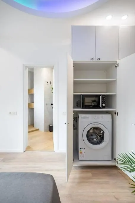 Cozy Central Wilson Studio Bucharest Apartment